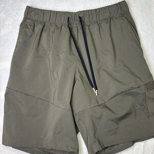 Unipro Shorts Mens Large Green Qwick-Dry Quick Dry Performance Athletic Pockets